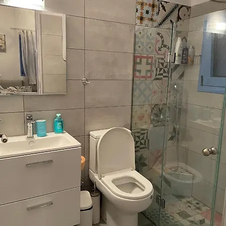 Mpasales House بيت للعطل *